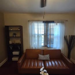 445 Mellon St SE Unit #1 photo 2